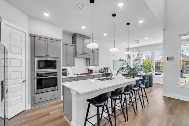 9214 Trimble Landing Drive, Tomball, TX 77375