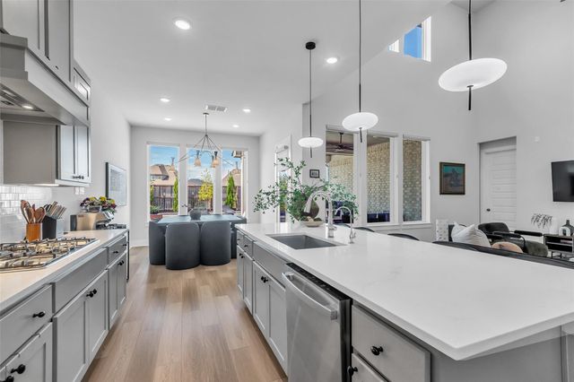 9214 Trimble Landing Drive, Tomball, TX 77375