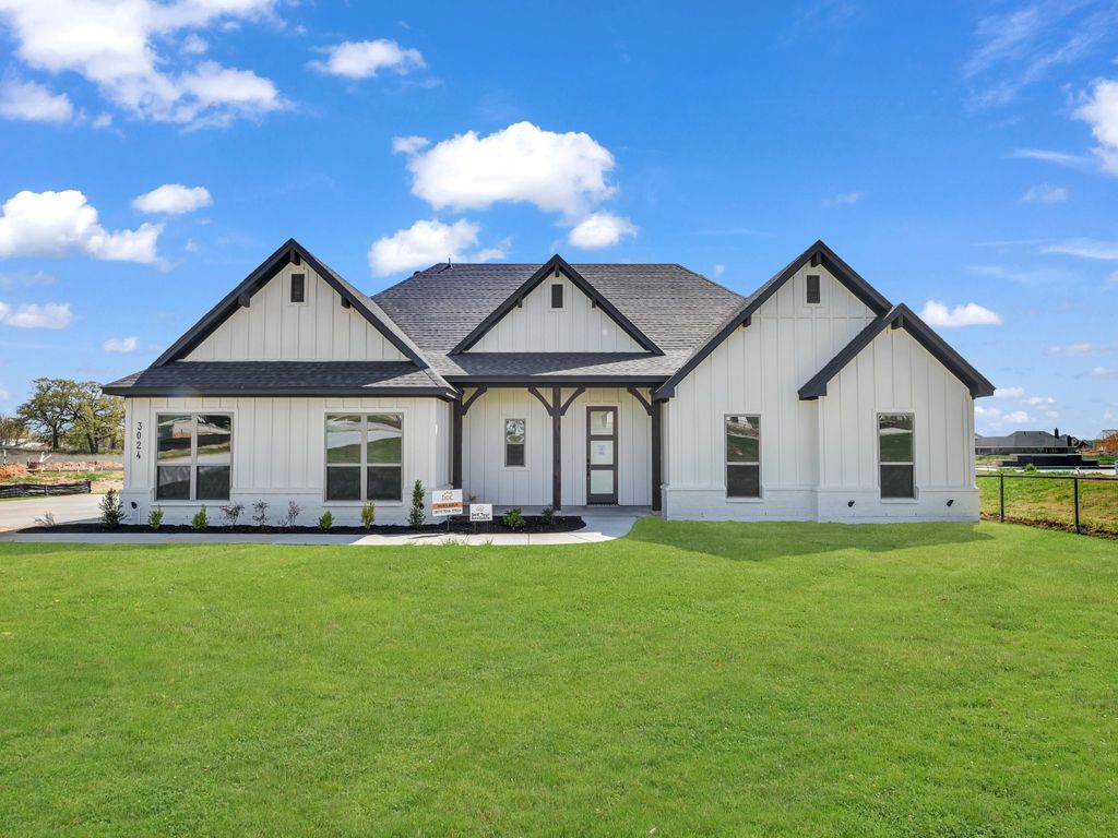 3024 Westfork Way, Springtown, TX 76082