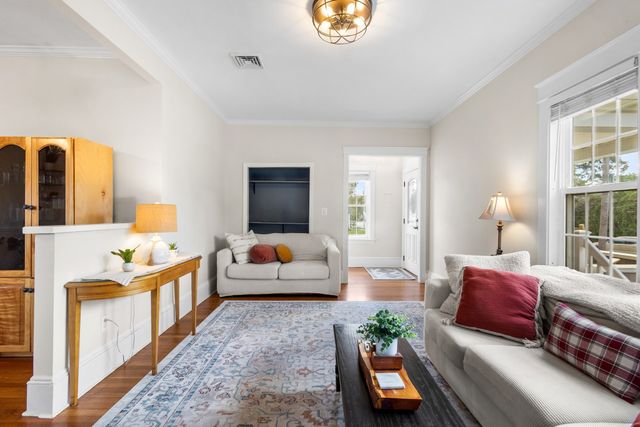 1021 Ray St, Fall River, MA 02720