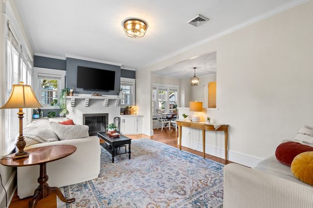 1021 Ray St, Fall River, MA 02720