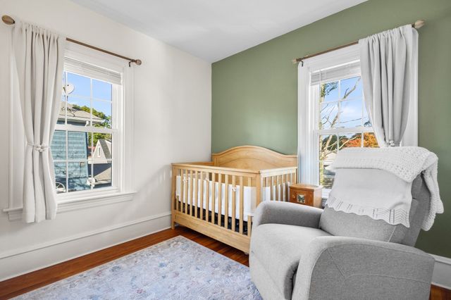 1021 Ray St, Fall River, MA 02720