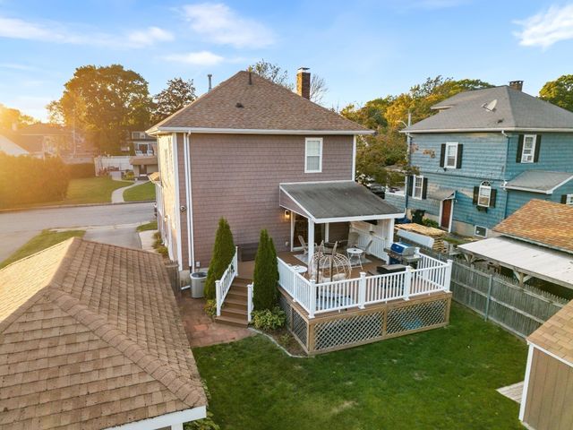 1021 Ray St, Fall River, MA 02720