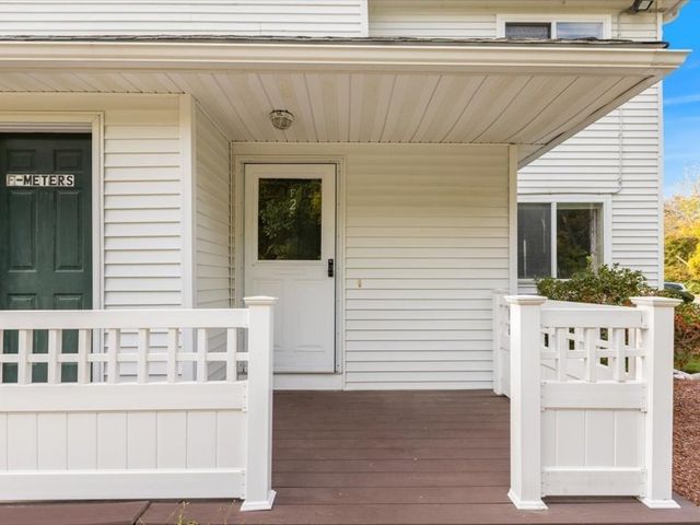 360 Littleton Rd F2, Chelmsford, MA 01824