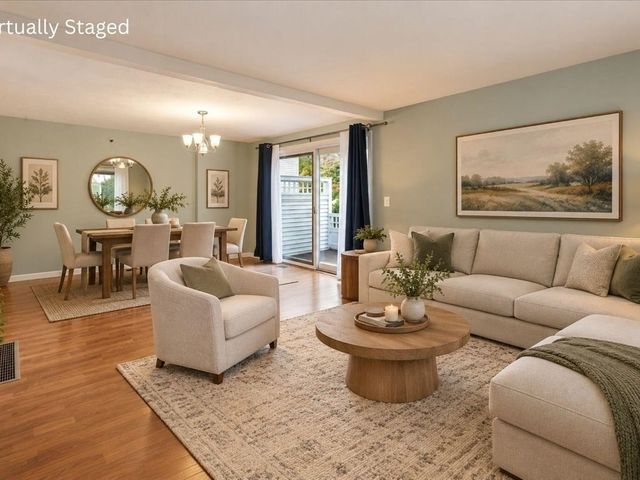 360 Littleton Rd F2, Chelmsford, MA 01824