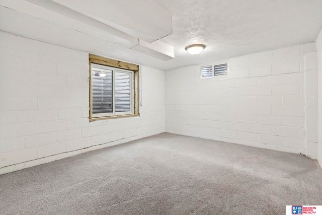 4515 High Street, Lincoln, NE 68506