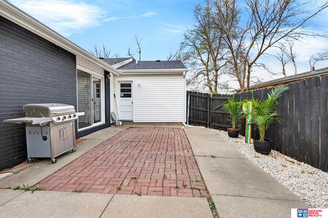 4515 High Street, Lincoln, NE 68506