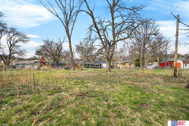 4515 High Street, Lincoln, NE 68506