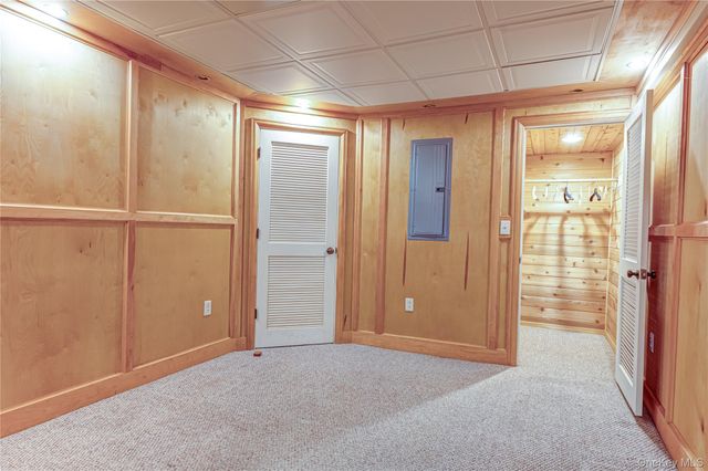 31 Cranberry Circle, Medford, NY 11763