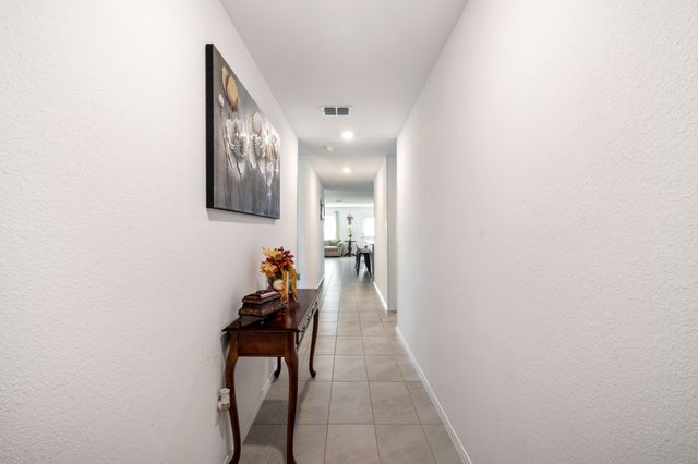 1636 Bluff View Drive, Hutchins, TX 75141