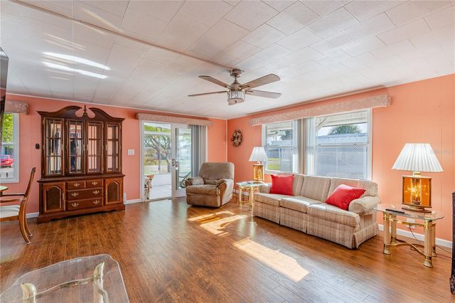 1026 CAPELLA DRIVE, Tavares, FL 32778