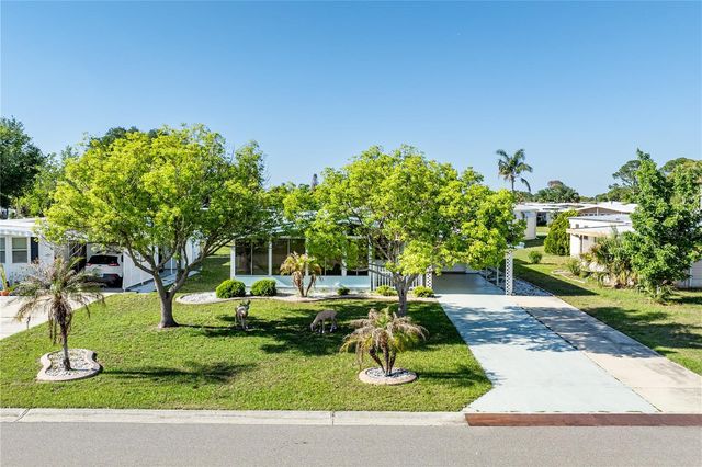 1026 CAPELLA DRIVE, Tavares, FL 32778