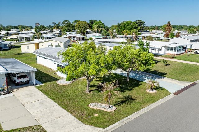 1026 CAPELLA DRIVE, Tavares, FL 32778