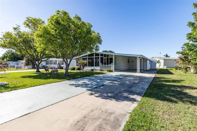 1026 CAPELLA DRIVE, Tavares, FL 32778