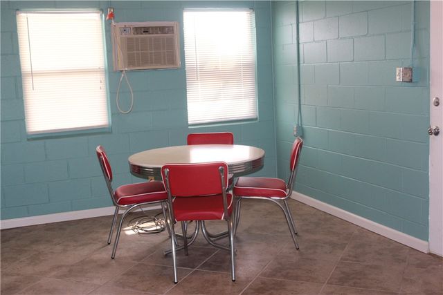 125 Lagarto Ferry, Mathis, TX 78368