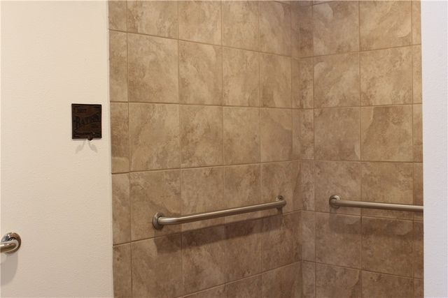 125 Lagarto Ferry, Mathis, TX 78368