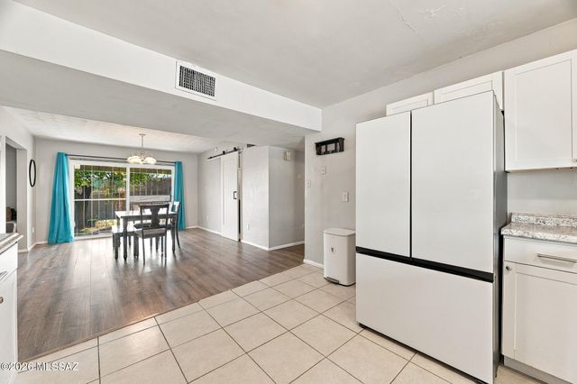 255 W Elvira Road, Tucson, AZ 85756