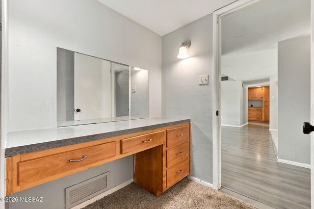 255 W Elvira Road, Tucson, AZ 85756