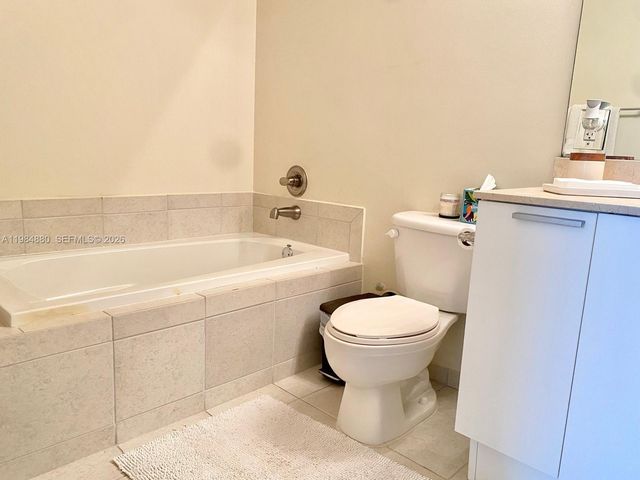 140 S Dixie Hwy 704, Hollywood, FL 33020