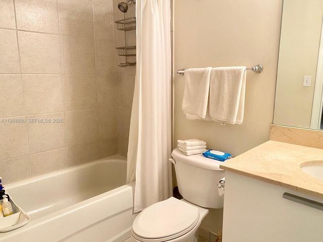 140 S Dixie Hwy 704, Hollywood, FL 33020