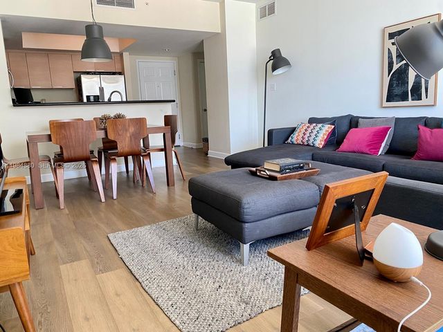 140 S Dixie Hwy 704, Hollywood, FL 33020