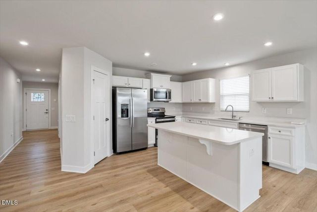 8588 Kenridge Lane, Fuquay Varina, NC 27526