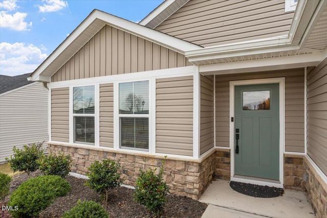 8588 Kenridge Lane, Fuquay Varina, NC 27526