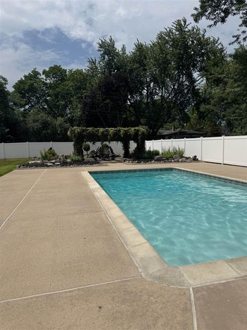 5580 Textile Road, Ypsilanti, MI 48197