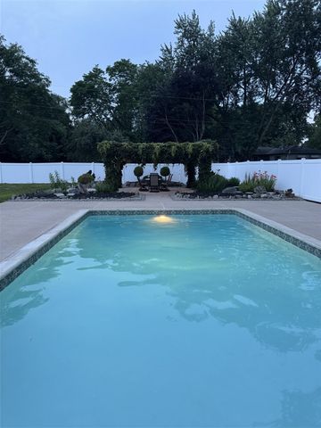 5580 Textile Road, Ypsilanti, MI 48197