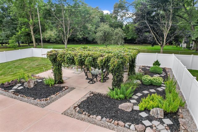 5580 Textile Road, Ypsilanti, MI 48197