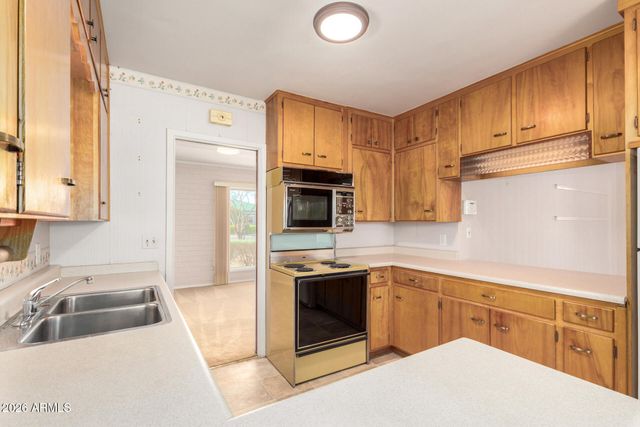 1112 N OLIVE Avenue, Casa Grande, AZ 85122