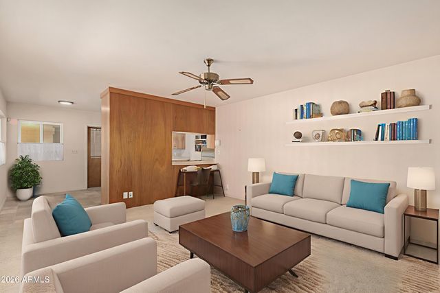 1112 N OLIVE Avenue, Casa Grande, AZ 85122