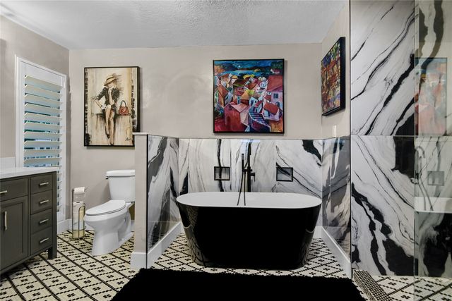 218 Island View Drive, Pottsboro, TX 75076