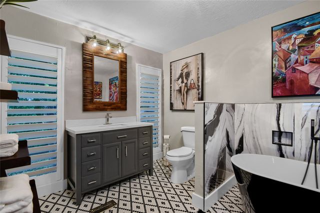 218 Island View Drive, Pottsboro, TX 75076