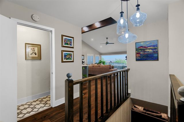 218 Island View Drive, Pottsboro, TX 75076