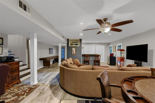 218 Island View Drive, Pottsboro, TX 75076