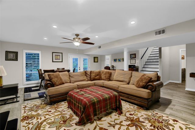 218 Island View Drive, Pottsboro, TX 75076