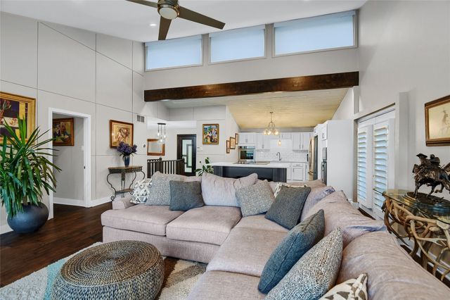 218 Island View Drive, Pottsboro, TX 75076