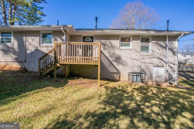 2190 Greystone Way, Decatur, GA 30032