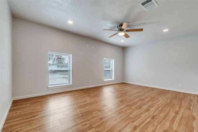 9535 Crestshire Drive, Dallas, TX 75227