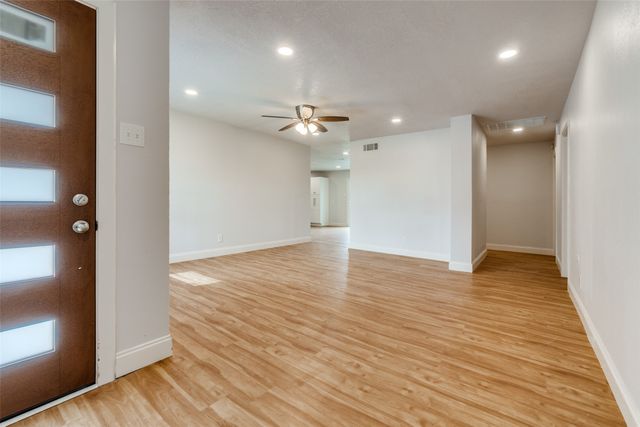 9535 Crestshire Drive, Dallas, TX 75227