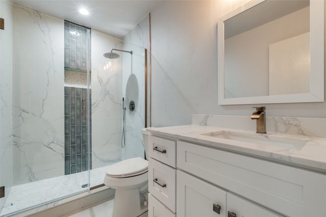 9535 Crestshire Drive, Dallas, TX 75227