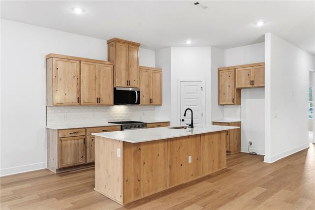 1846 E Fiji Street, Fayetteville, AR 72701