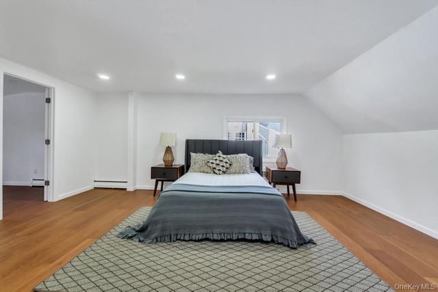 20 Howard Street, Hicksville, NY 11801