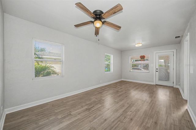 1001 QUEEN STREET S, St Petersburg, FL 33712