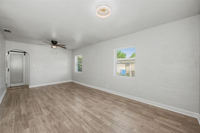 1001 QUEEN STREET S, St Petersburg, FL 33712