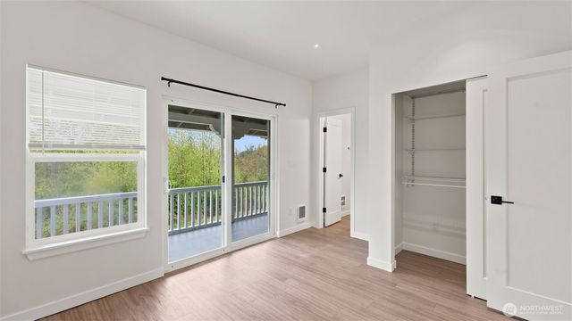 3315 E Grandview Avenue, Tacoma, WA 98404