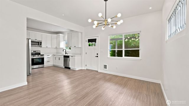 3315 E Grandview Avenue, Tacoma, WA 98404