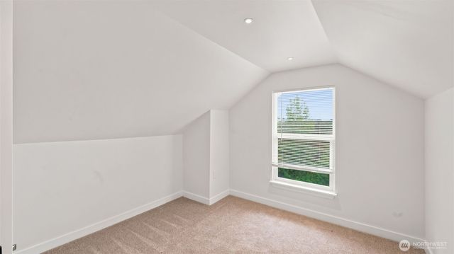 3315 E Grandview Avenue, Tacoma, WA 98404