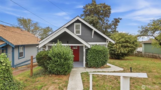 3315 E Grandview Avenue, Tacoma, WA 98404